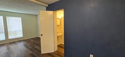 811 Texas St in Longview, TX - Building Photo - Building Photo