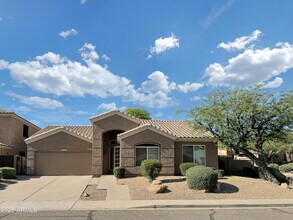 1624 W South Fork Dr in Phoenix, AZ - Building Photo - Building Photo