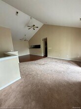 22070 Fairlane Blvd in Woodhaven, MI - Building Photo - Building Photo