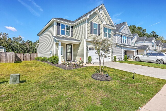 132 McClellan Way in Summerville, SC - Building Photo - Building Photo