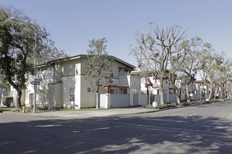 Grisham Community Housing in Long Beach, CA - Foto de edificio - Building Photo