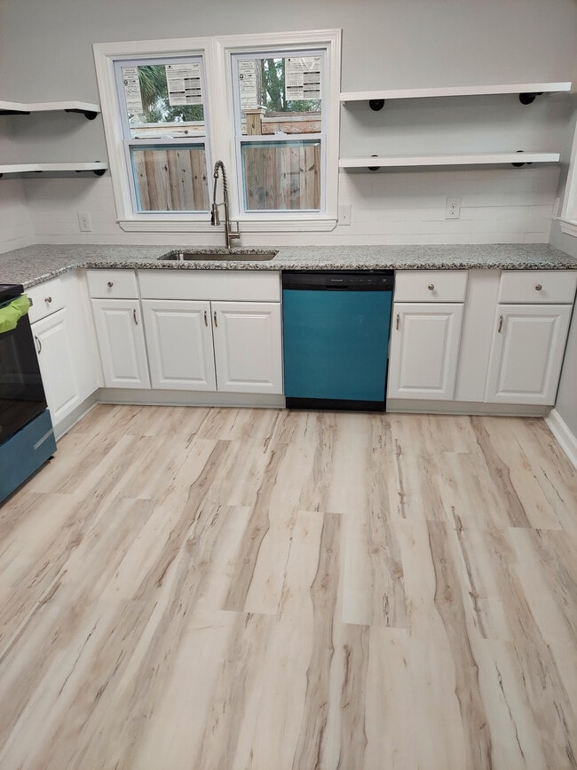 property at 603 41st Ave S