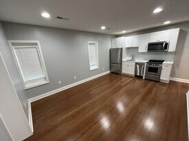 1201 Charleston Ave in Huntington, WV - Building Photo