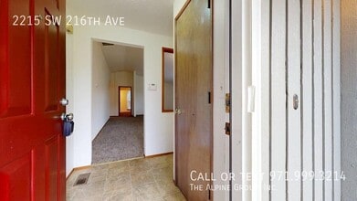 2215 SW 216th Ave in Beaverton, OR - Building Photo - Building Photo