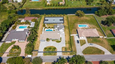 3401 SW 141st Ave in Miramar, FL - Building Photo - Building Photo