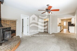 28407 Patricia St in Farmington Hills, MI - Building Photo - Building Photo