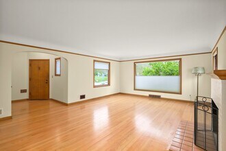 3837 NE 17th Ave in Portland, OR - Building Photo - Building Photo