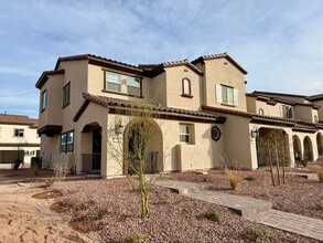 923 Jigglypuff Pl in Henderson, NV - Building Photo - Building Photo