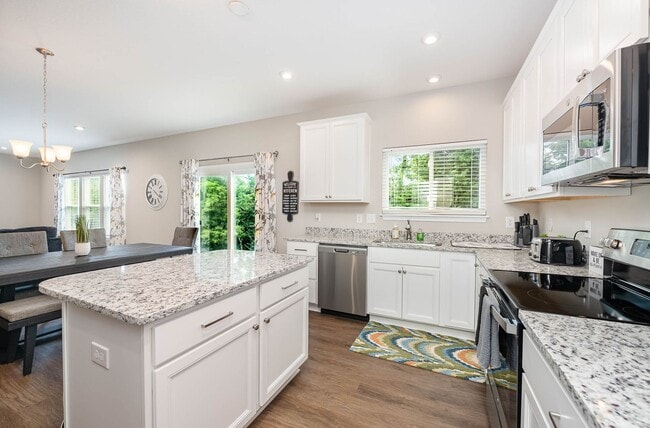 1344 Soaring Way in Maineville, OH - Building Photo - Building Photo