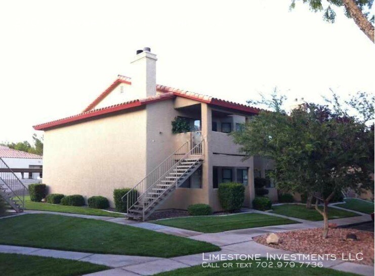 2701 Beaver Creek Ct-Unit -Unit 102 in Las Vegas, NV - Building Photo