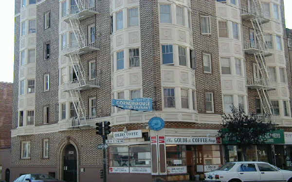 Roberts Apartments in San Francisco, CA - Foto de edificio - Building Photo