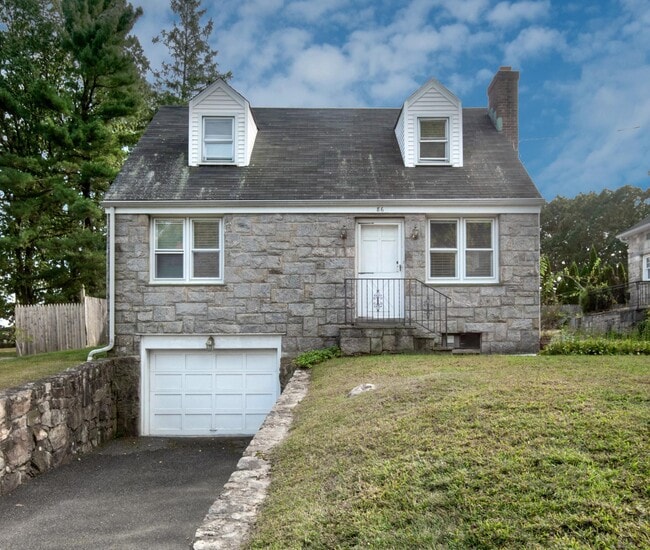86 Hecker Ave