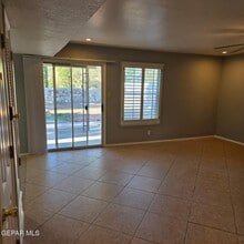7145 Tierra Taos Dr in El Paso, TX - Building Photo - Building Photo