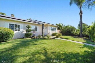 16757 Ludlow St in Los Angeles, CA - Building Photo - Building Photo