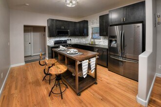 1302 E 9th St in Tucson, AZ - Building Photo - Building Photo