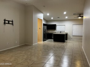 2637 E Hickory St in Gilbert, AZ - Building Photo - Building Photo
