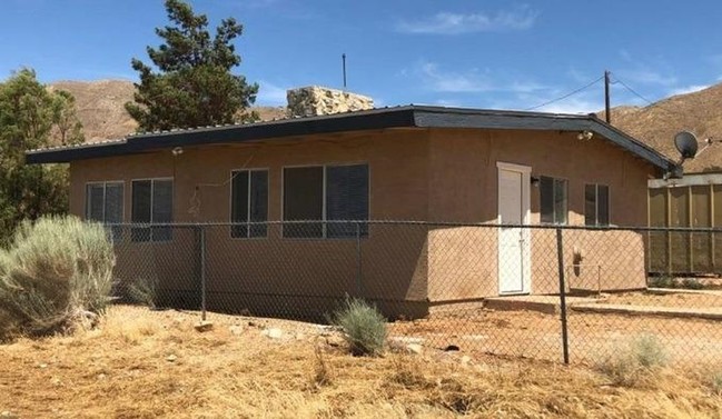 20320 Gemmill Rd in Apple Valley, CA - Building Photo - Building Photo