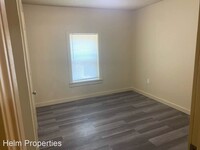 470365 E 785 Rd photo'