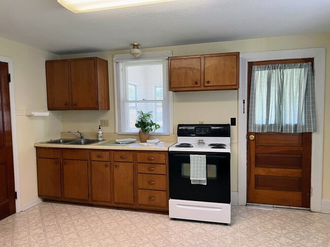 41 Bowers Ave in Newark, OH - Building Photo - Building Photo