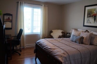 48 Brown Blvd in Fredericton, NB - Building Photo - Building Photo
