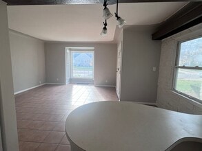 1033 Elliott St SE in Grand Rapids, MI - Building Photo - Building Photo