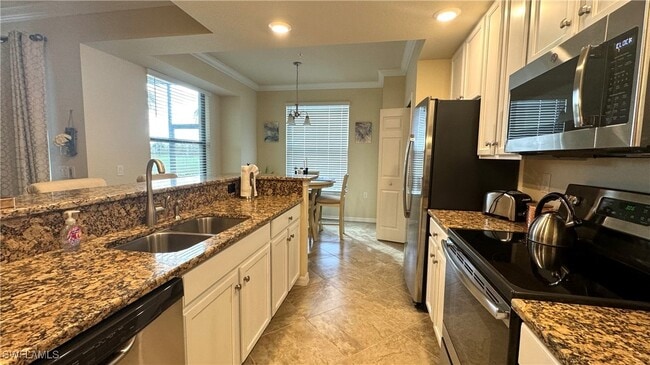 28012 Bridgetown Ct in Bonita Springs, FL - Building Photo - Building Photo