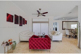 1400 Meadows Blvd in Weston, FL - Building Photo - Building Photo