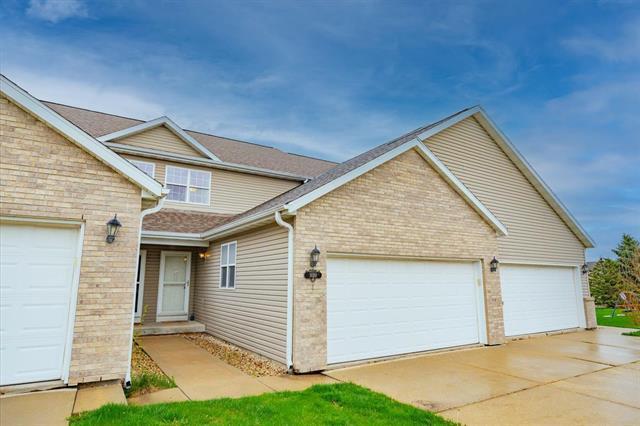 property at 3020 Selkirk Dr
