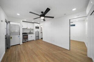 3557 Alabama St in San Diego, CA - Building Photo