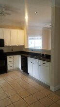 201 Hampton Forest Drive in Columbia, SC - Building Photo - Building Photo
