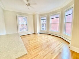 31 Massachusetts Ave in Boston, MA - Building Photo