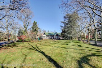 589 Westwood Ave in Long Branch, NJ - Building Photo - Building Photo
