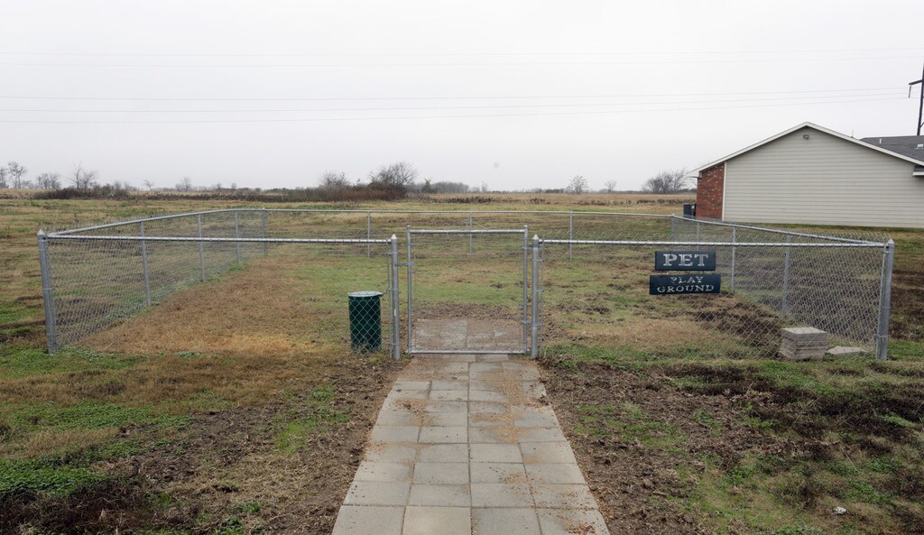 Gardens of Mabank Senior Living Apartments Mabank, TX Apartments For Rent