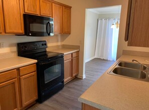 759 Bellview Way in Seneca, SC - Building Photo - Building Photo