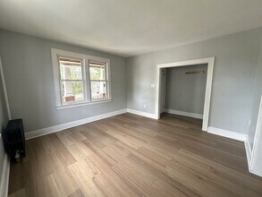 38 Handy St in New Brunswick, NJ - Building Photo - Building Photo