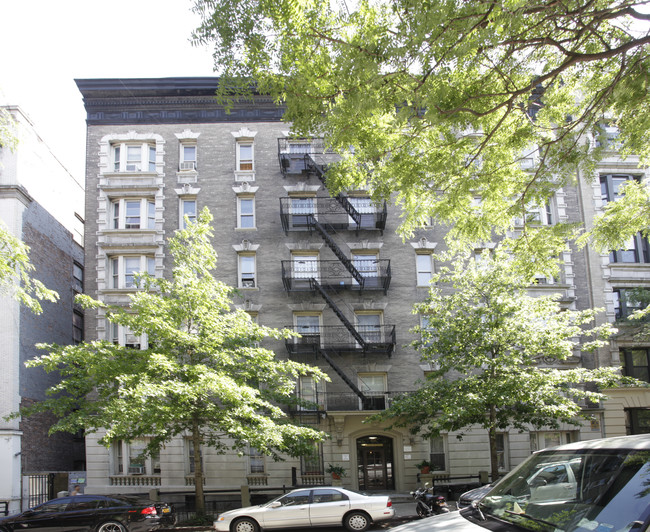 The Silver Maple in New York, NY - Building Photo - Building Photo