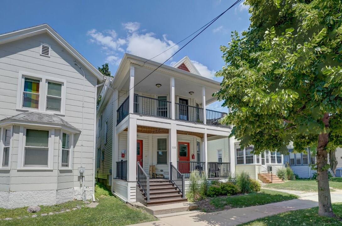 538 W Wilson St in Madison, WI - Building Photo