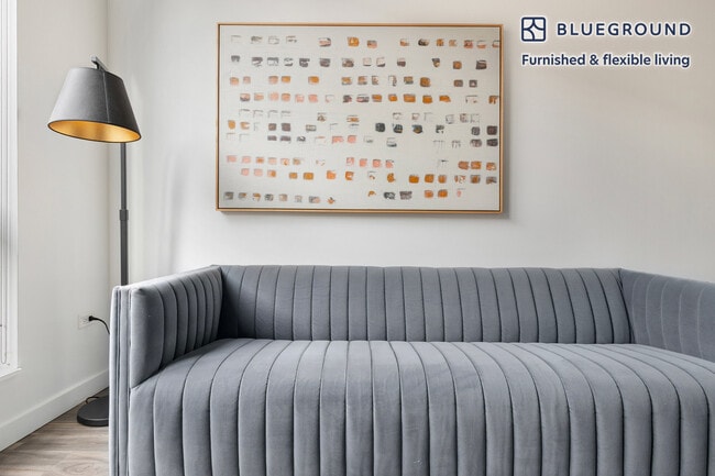 61 W Erie St, Unit FL2-ID1397 in Chicago, IL - Building Photo - Building Photo