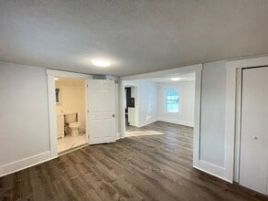 24 Grandview Rd in Bow, NH - Building Photo - Building Photo