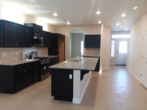 3509 Tawney Oaks Ln in Shafter, CA - Building Photo - Building Photo