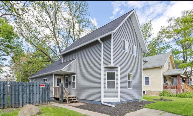 1335 Broadway Ave NW in Grand Rapids, MI - Building Photo