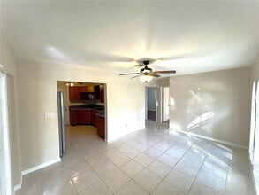 6119 Sheelin Dr in New Port Richey, FL - Building Photo - Building Photo