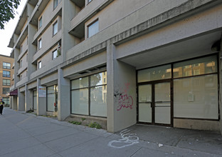 Bill Hennessey Place in Vancouver, BC - Building Photo - Building Photo