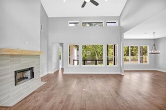 3018 Sunridge Dr in Austin, TX - Building Photo - Building Photo