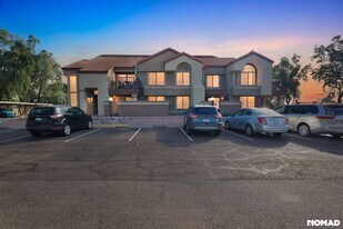 1905 E University Dr in Tempe, AZ - Building Photo