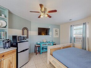 3010 May Cir SE in Rio Rancho, NM - Building Photo - Building Photo