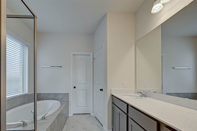 3467 Tranquil Harvest Trl