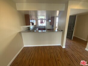 620 W Hyde Park Blvd in Inglewood, CA - Building Photo - Building Photo