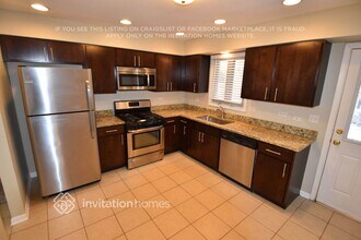 1106 N Drury Ln in Arlington Heights, IL - Foto de edificio - Building Photo