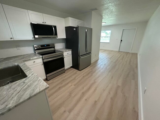 property at 2135 Sibley Ave